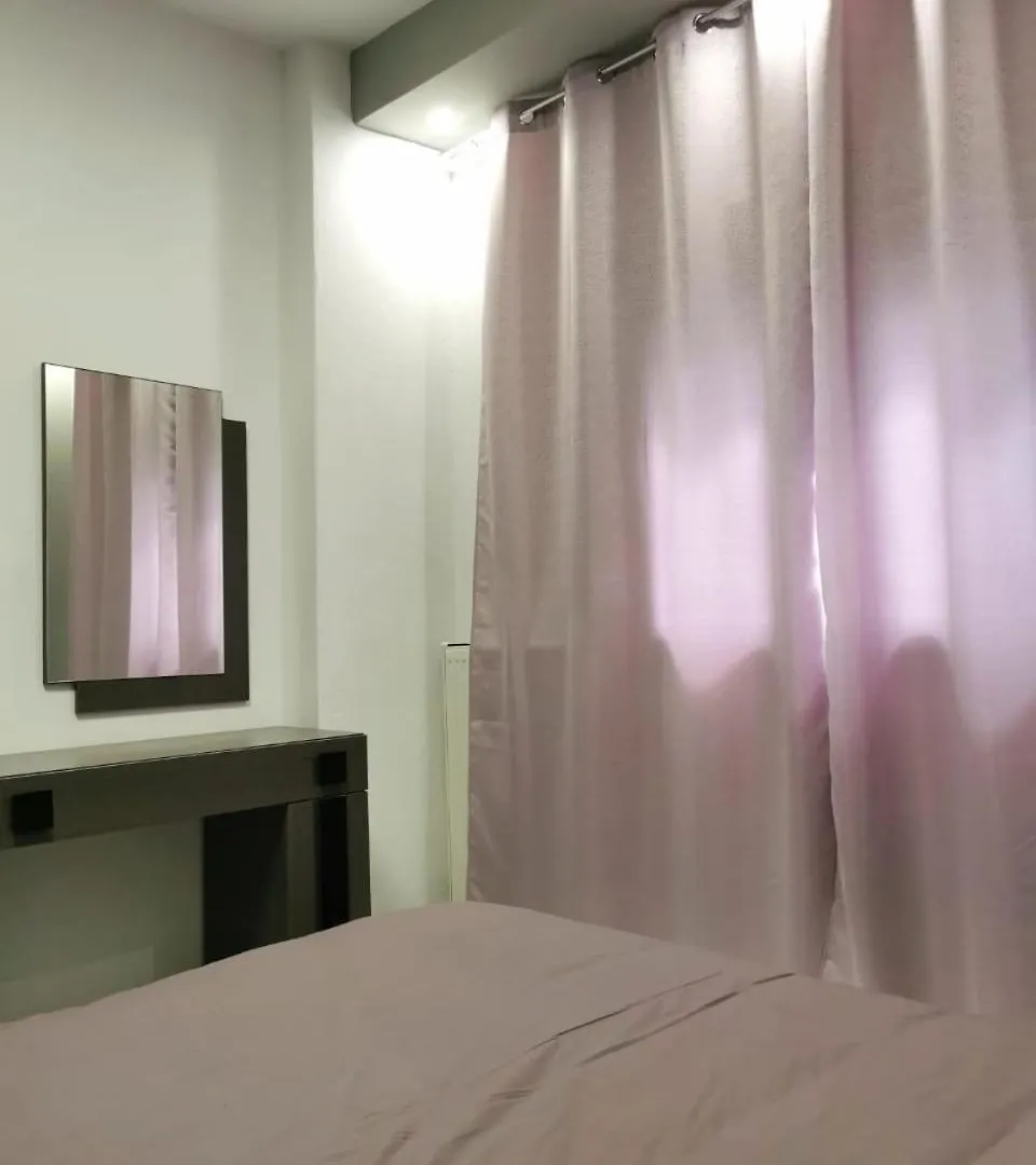 Room23 Thessaloniki Apartment